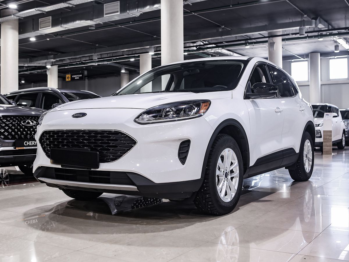 Купить Escape с пробегом