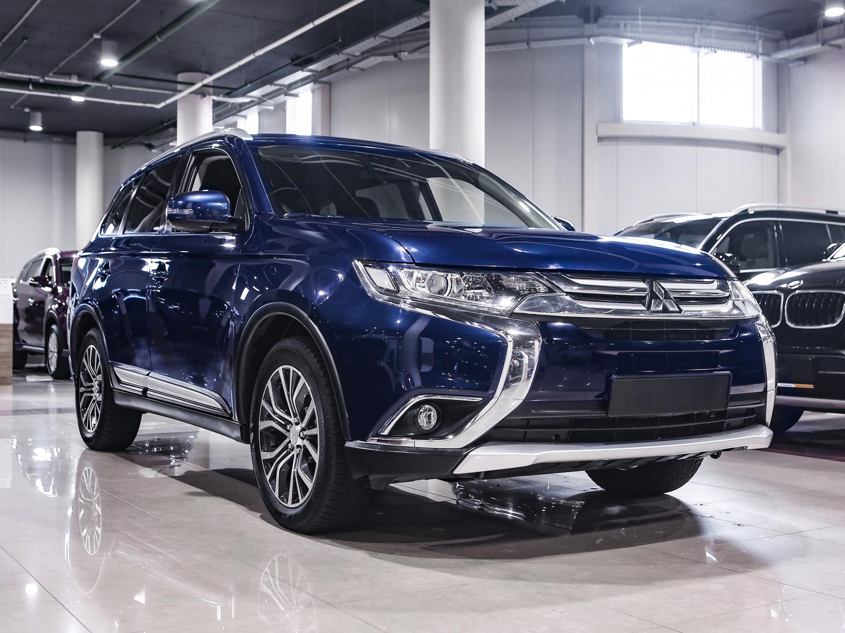 Купить Outlander с пробегом