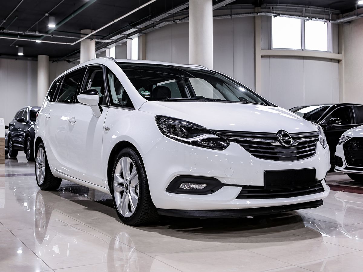 Купить Zafira с пробегом