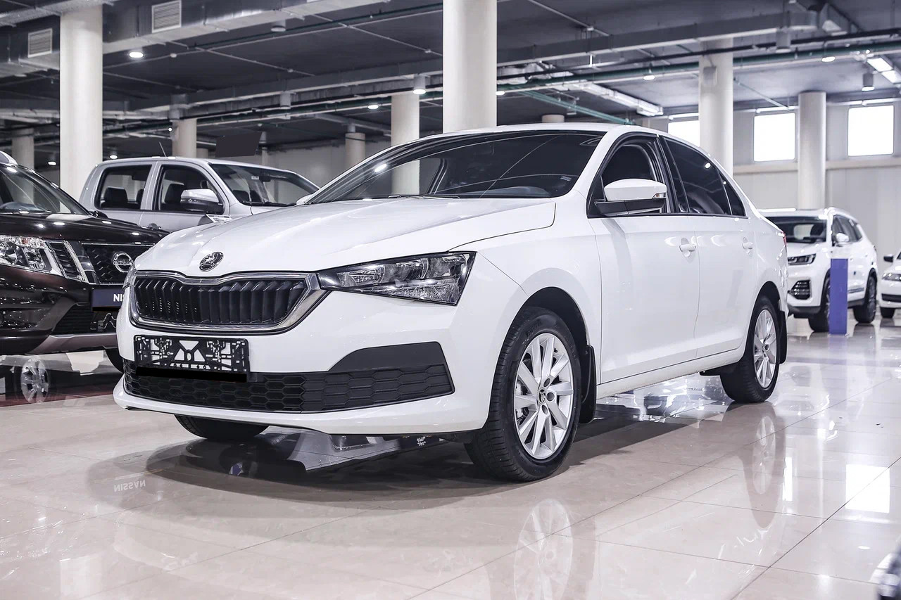 Купить Rapid с пробегом