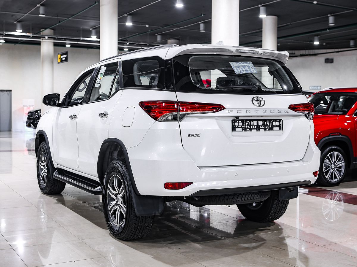 Купить Fortuner с пробегом
